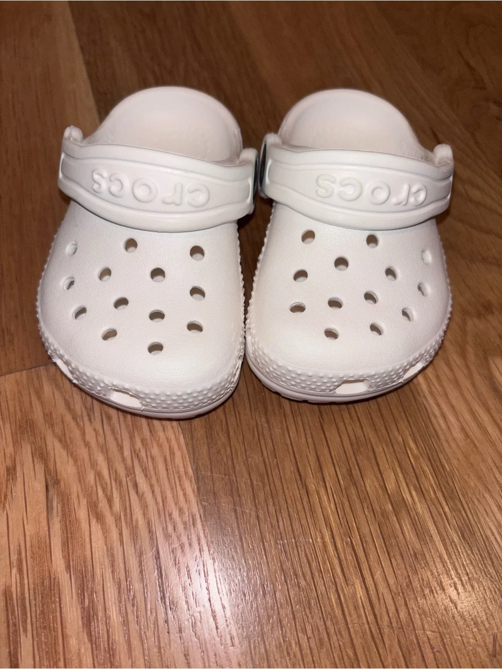 Baby CROCS Classic- White. C4 (4T).